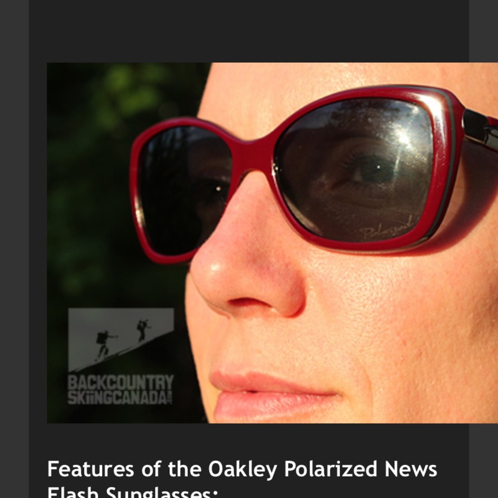 Oakley polarized News Flash sunglasses excellent used condition in red with case